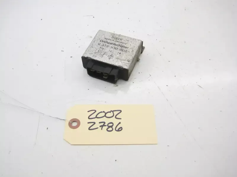 0 335 530 006 Relay