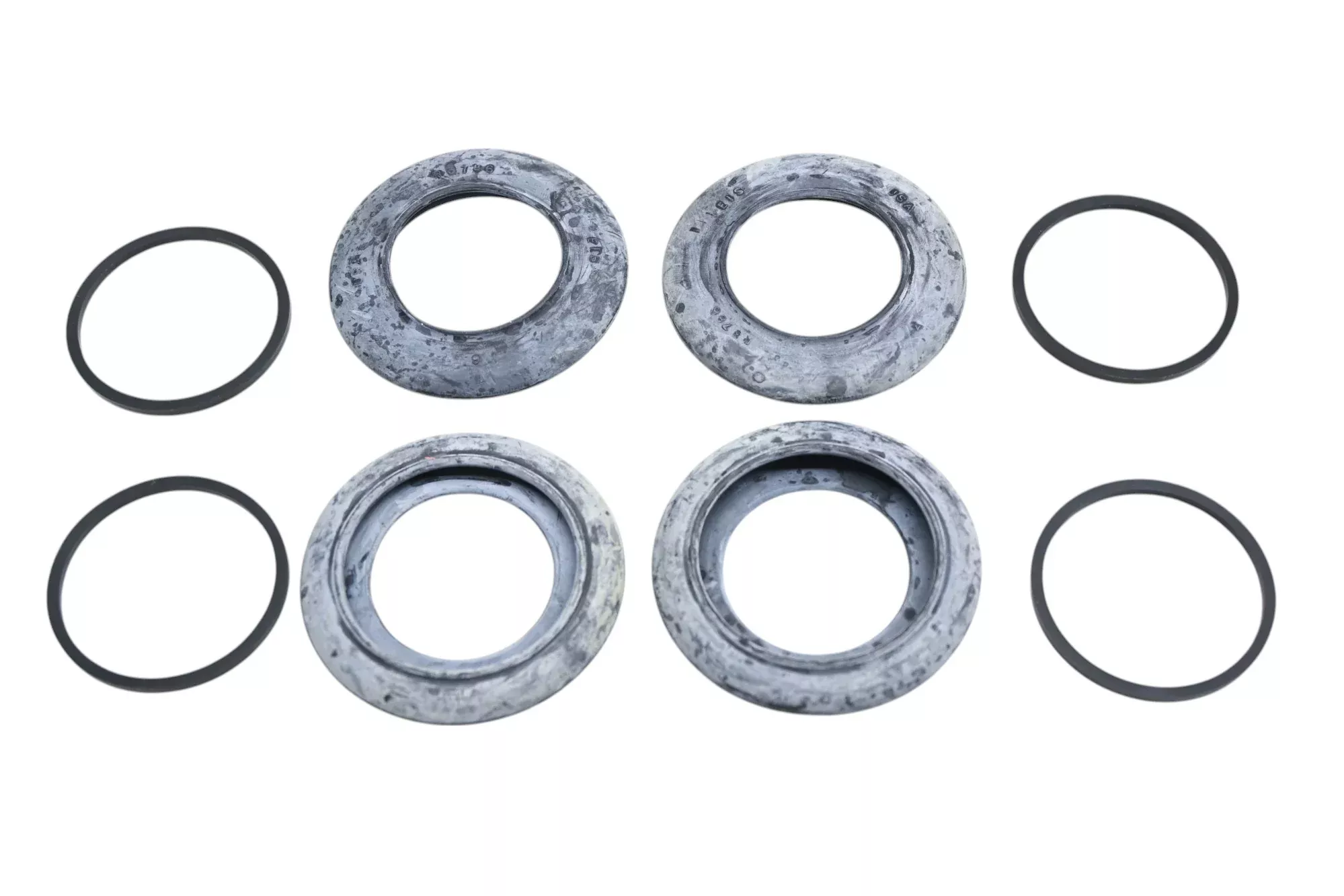 EIS C976, WK518 Caliper Seal Kit NOS