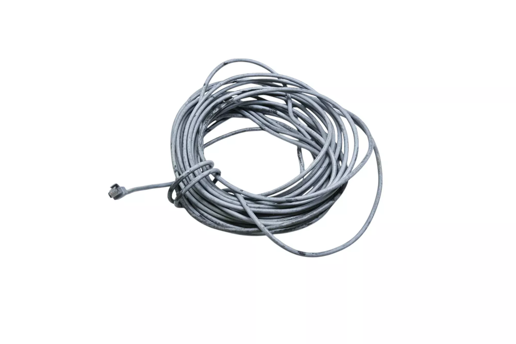 Insignia RY014-17 Gray Snagless Cat-6 Network Cable Roughly 45ft
