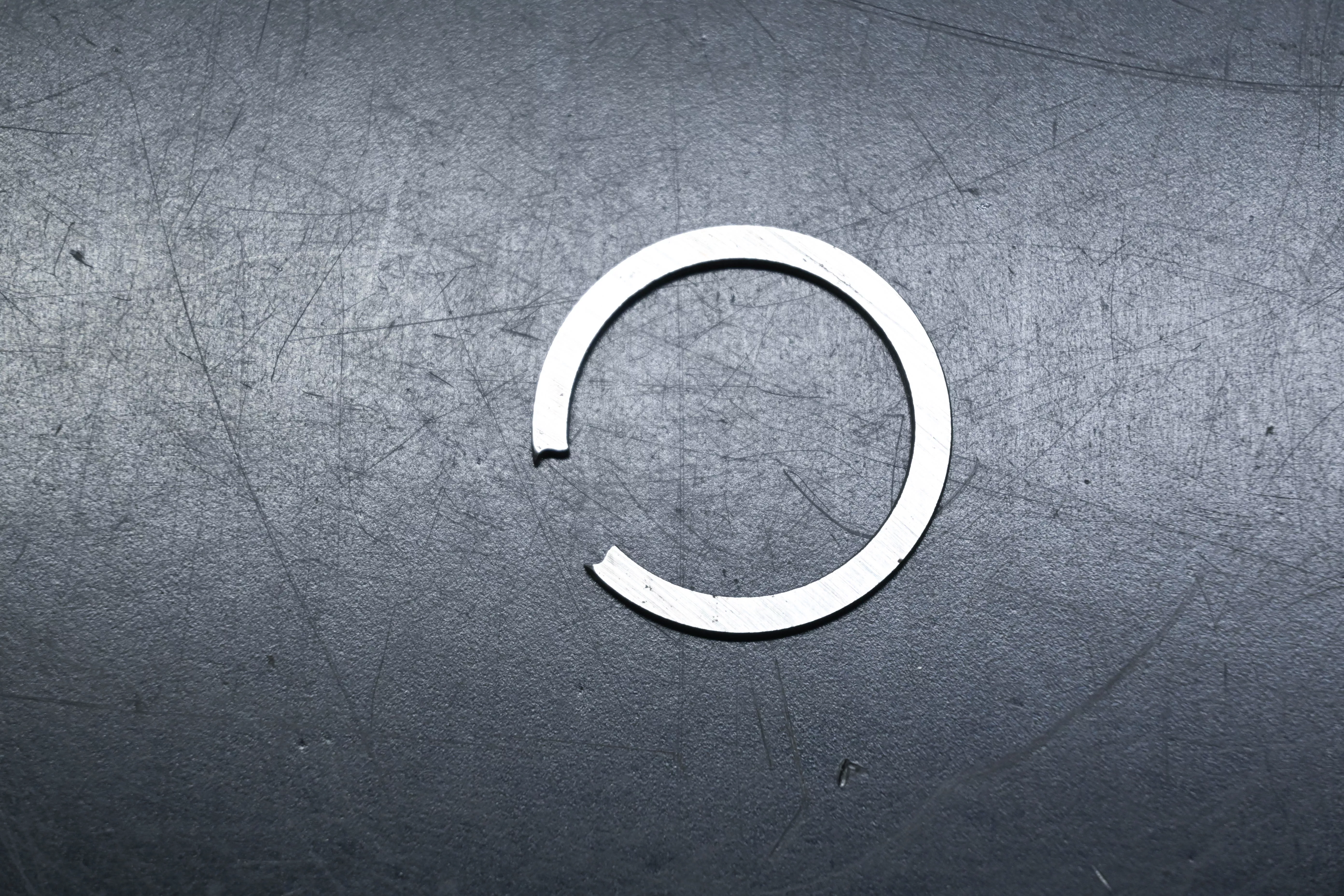 New OEM Ford E8TZ-7156-G Transmission Thrust Washer Ring NOS